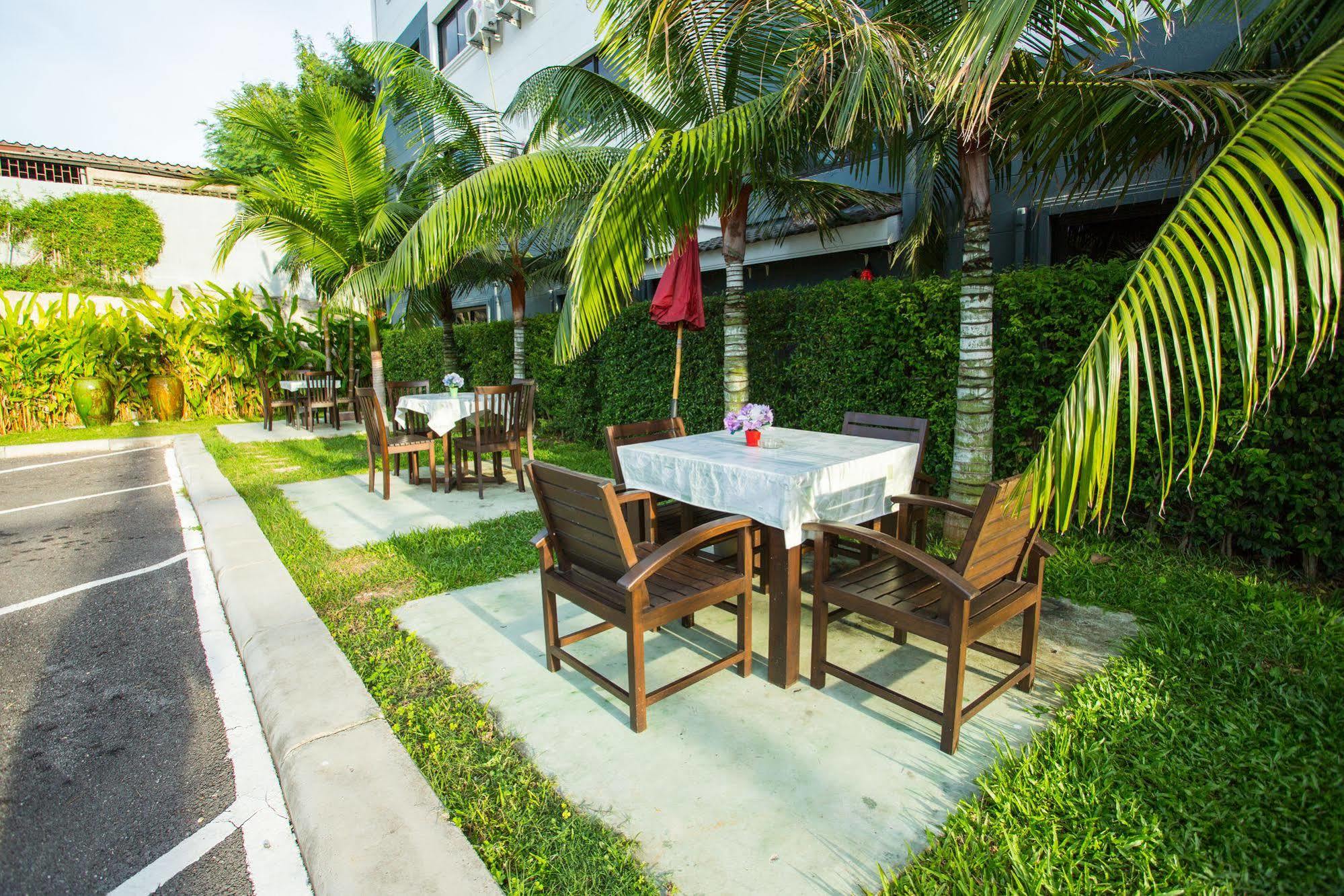 Airbest Gemtree Lampang Hotel Εξωτερικό φωτογραφία