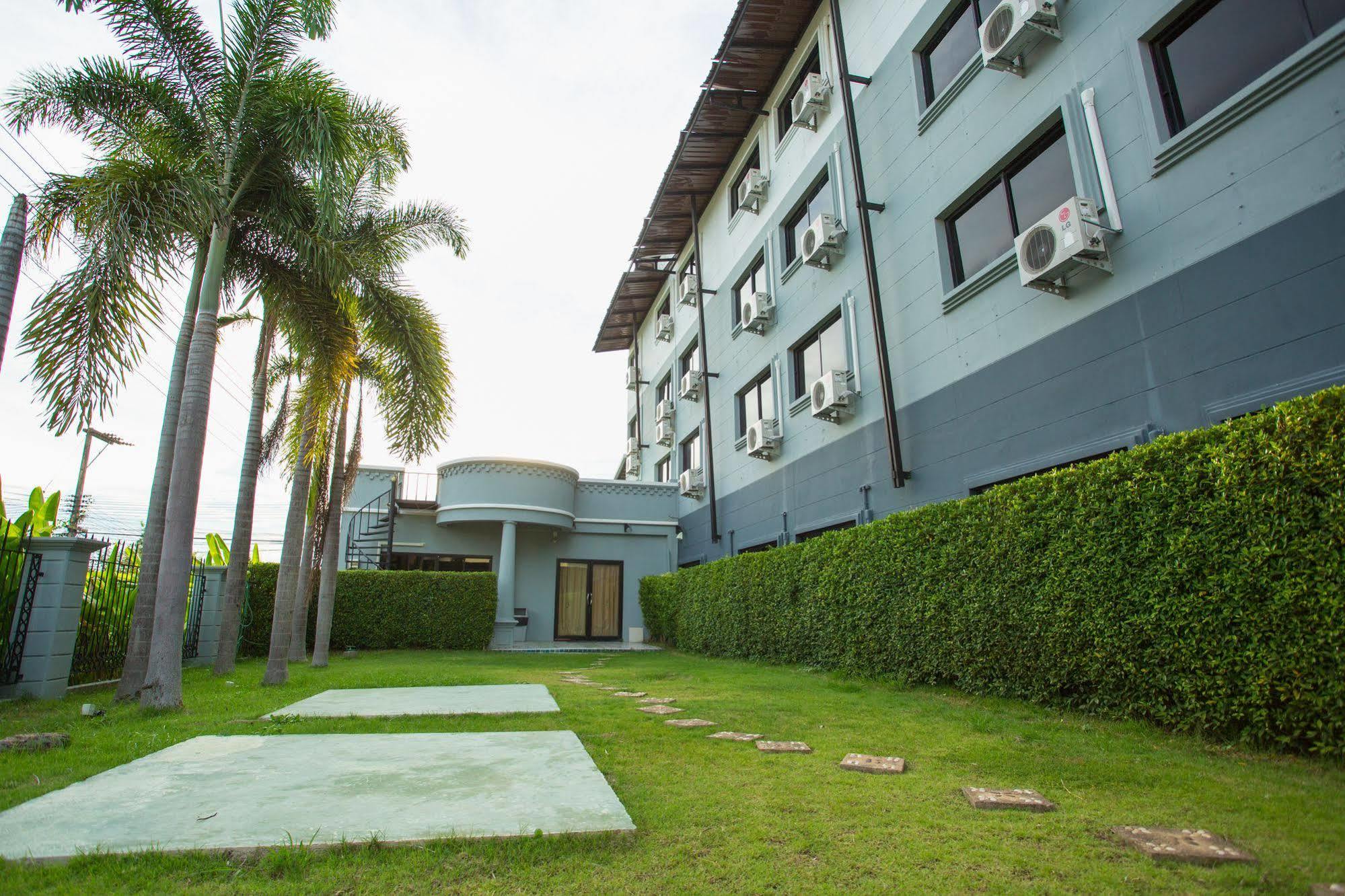Airbest Gemtree Lampang Hotel Εξωτερικό φωτογραφία