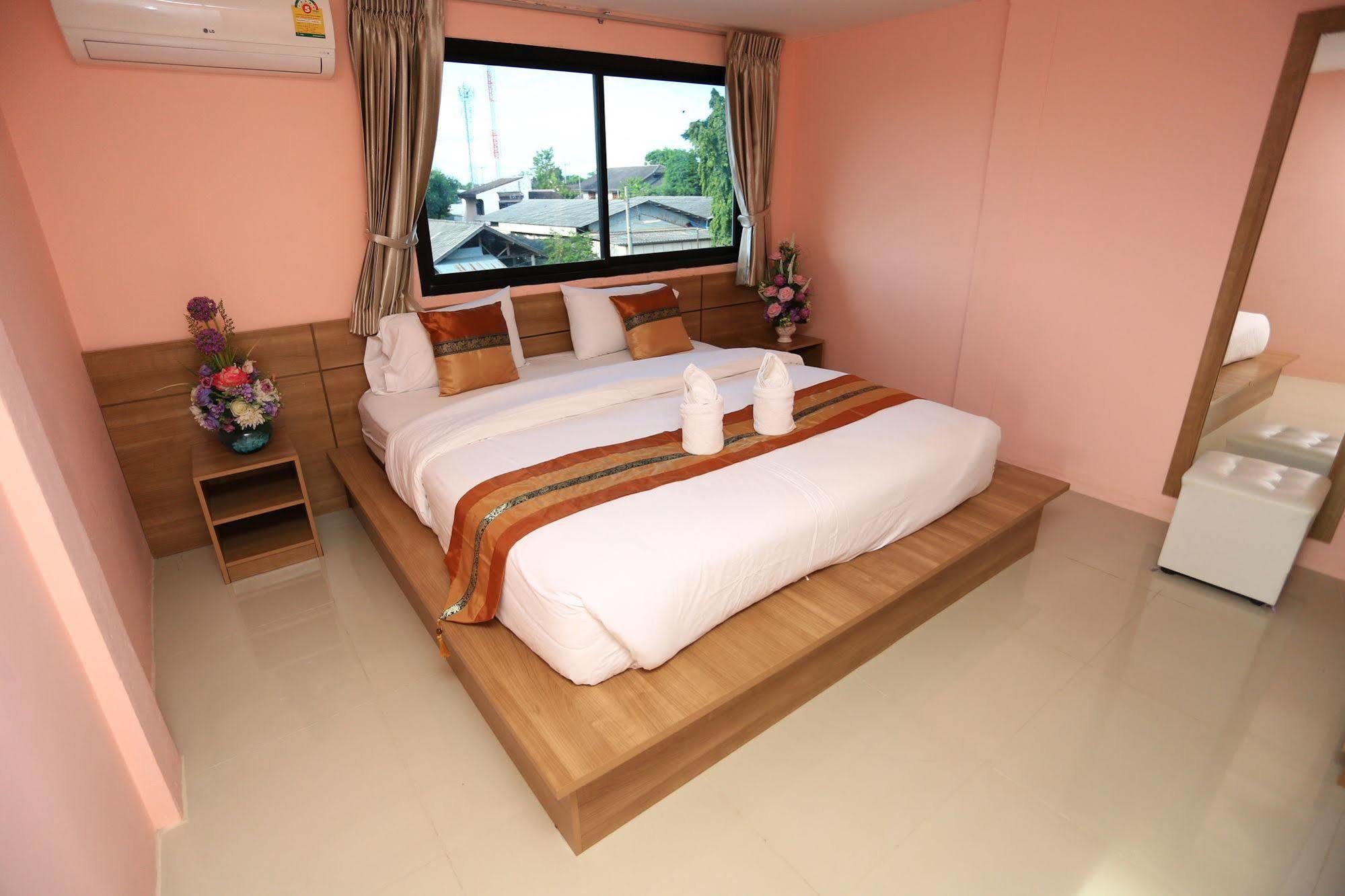 Airbest Gemtree Lampang Hotel Εξωτερικό φωτογραφία